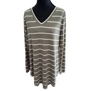 Khaki Green Striped V-Neck Tunic NWOT Zenana Premium Size Small